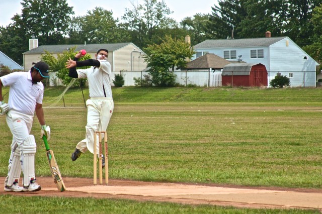 cricket-bowler